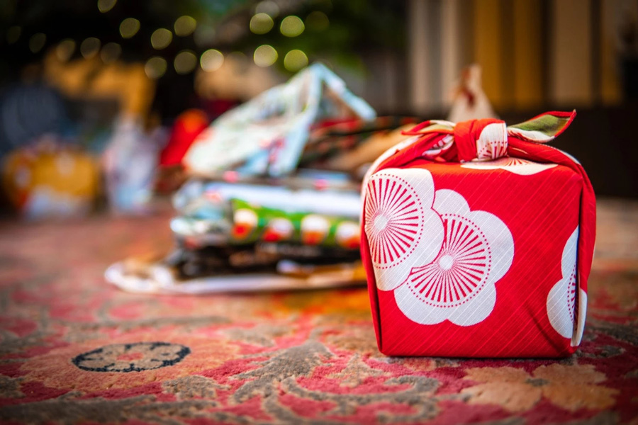 Gift Giving The Gift-giving Tradition in Japan