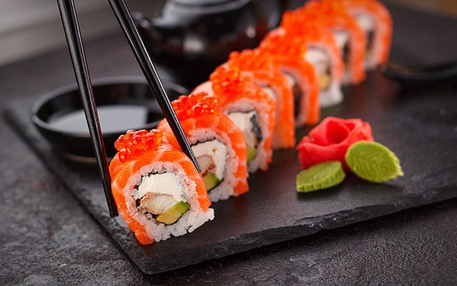 Sushi rolls Sushi rolls
