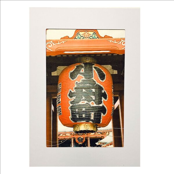 A print of Kaminarimon Gate in Asakusa