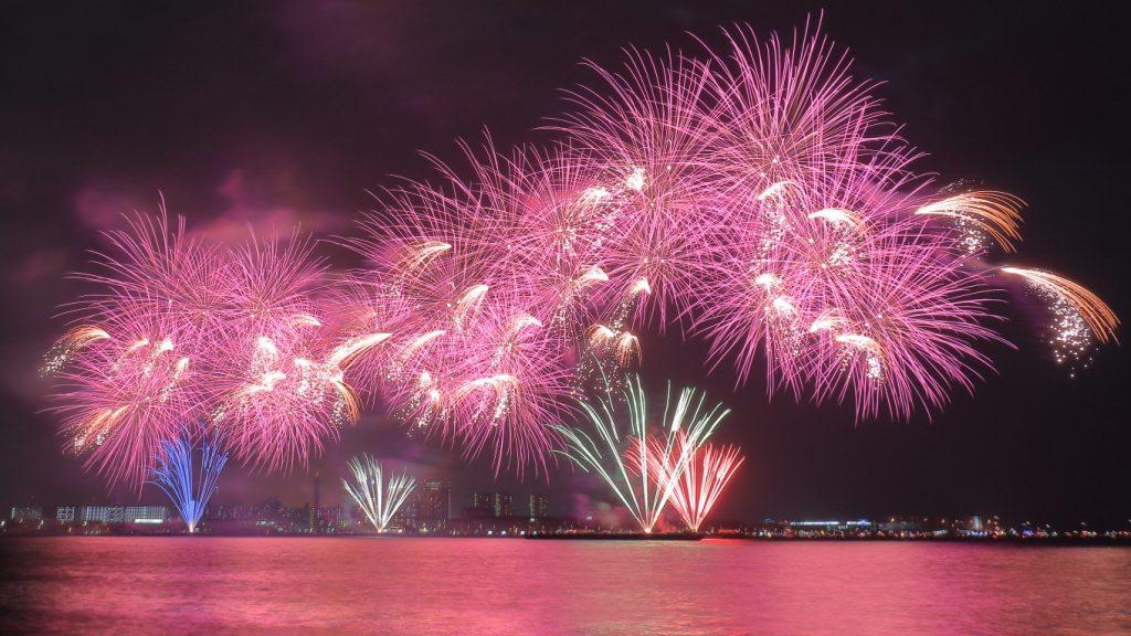 Minato Maizuru Chatta Fireworks Festival Minato Maizuru, the Summer festivals of Japan