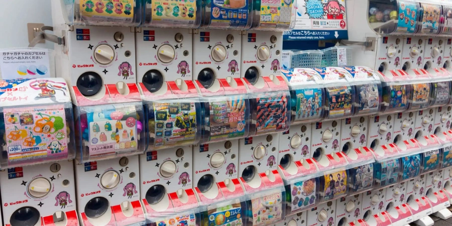 Gachapon & Toys Vending Machine