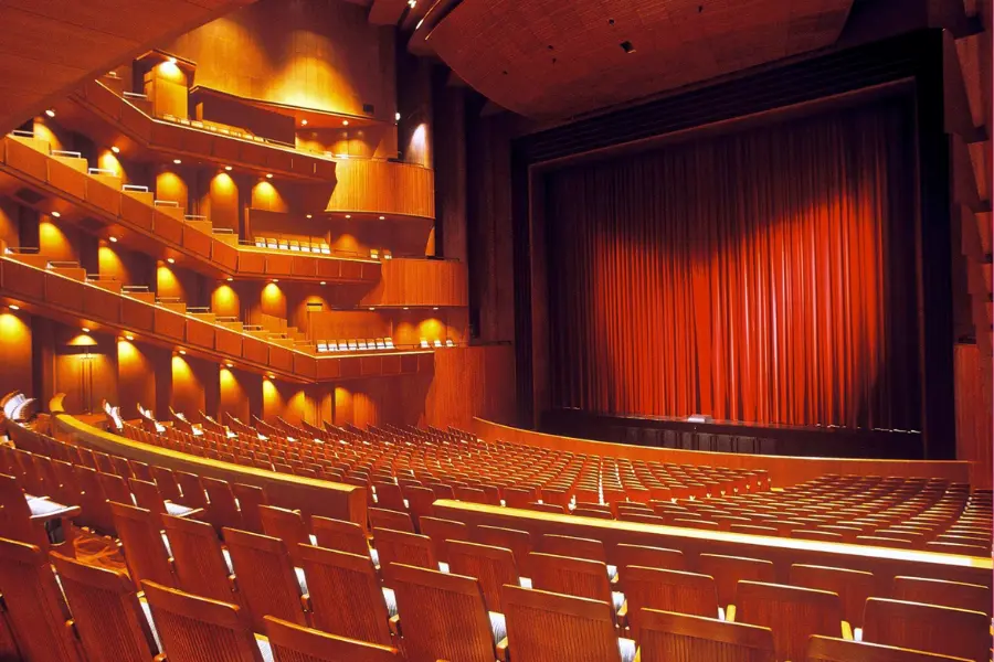 Tokyo Theatre