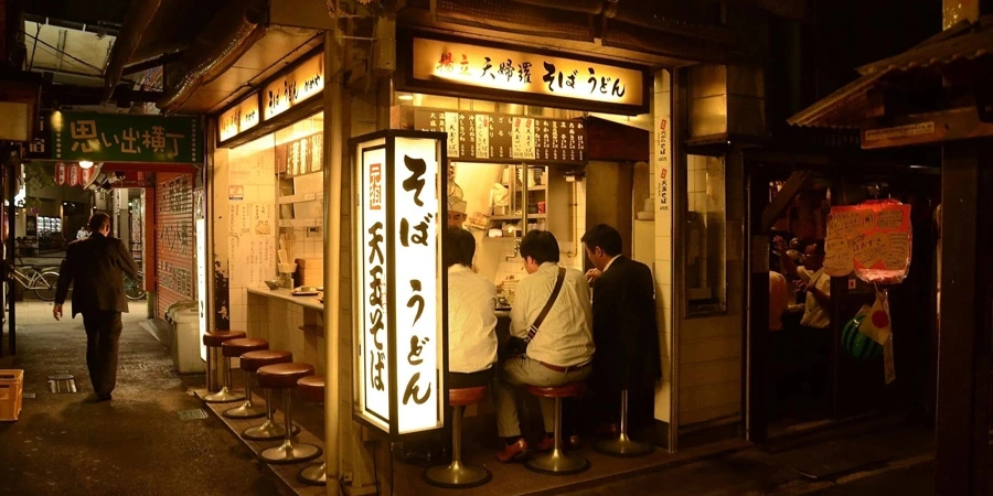 Soba and udon place in Omoide Yokocho