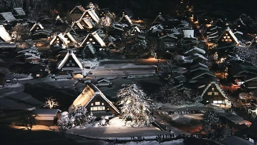 Shirakawa Go