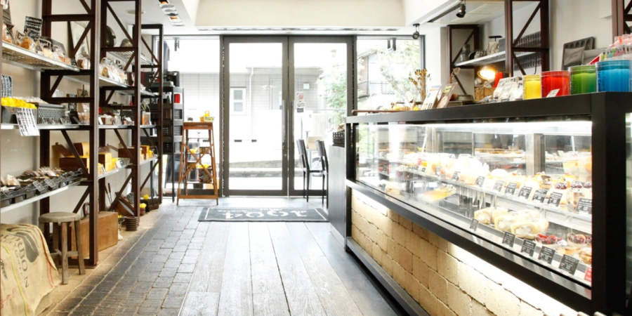 interior of Patisserie 1904 Bakery in Nakameguro