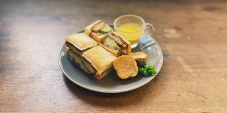 Sandos at neel, Nakameguro