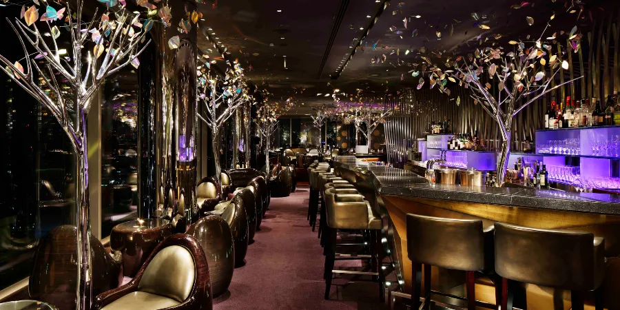 Peter The Bar at Peninsula