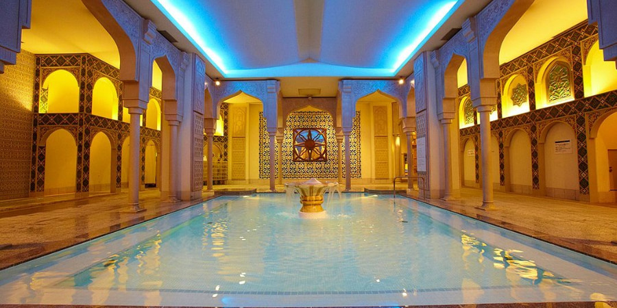 European themed onsen in Spa World Osaka