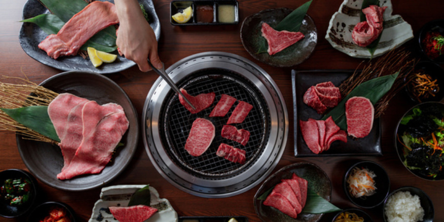 Table full of meat in Yakiniku Rikimaru
