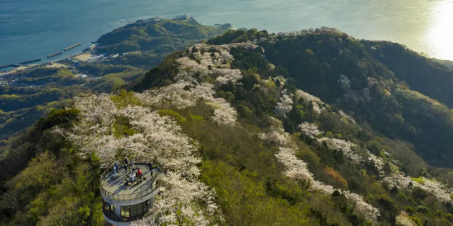 Kamijima mountain views