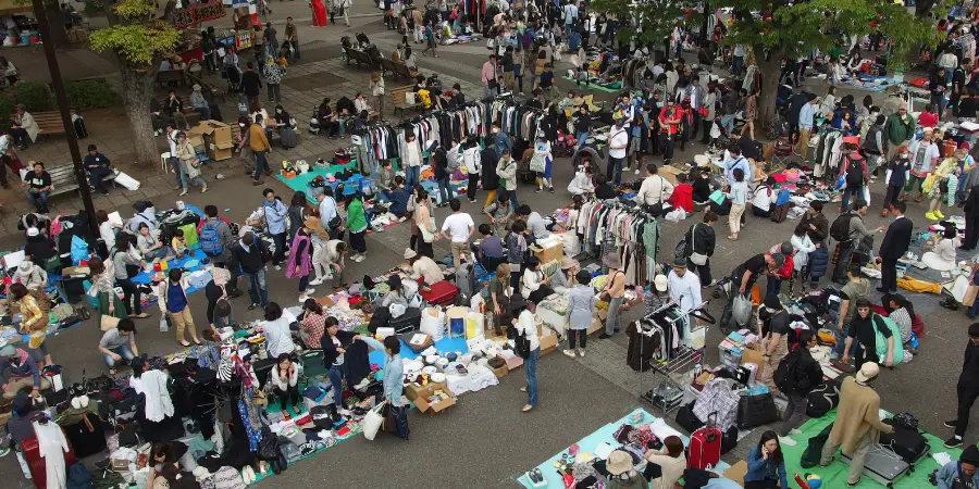 Yoyogi Flea Market Vintage Sellers