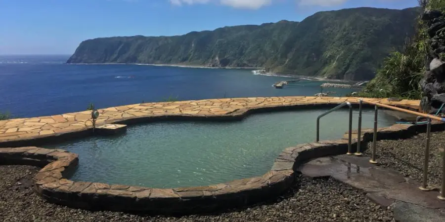 Uniquely-shaped hot spring in Hachijojima