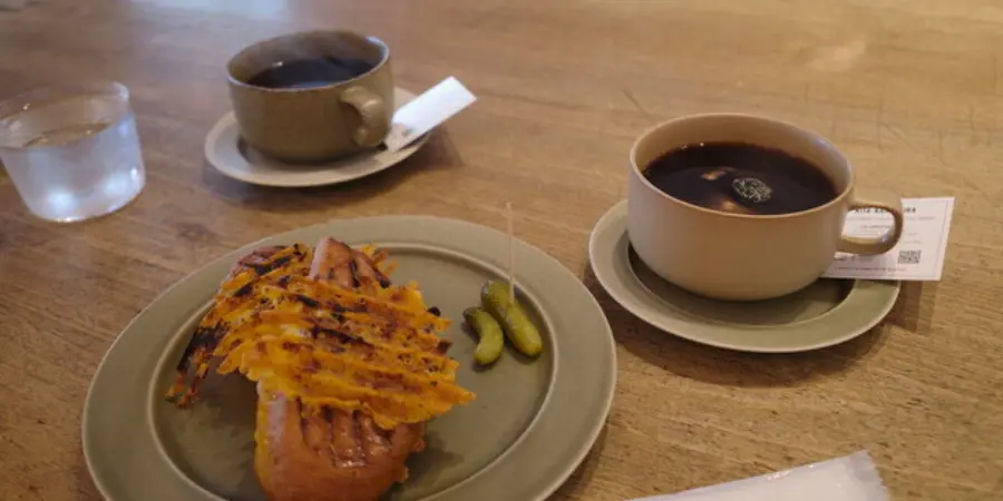 Verve Coffee Kamakura menu options of hot filter coffee and small plate starters