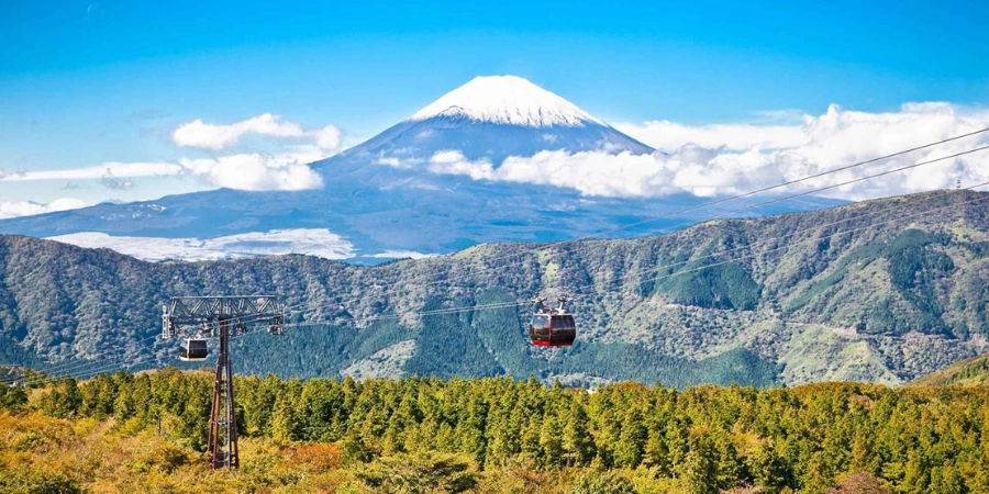 Hakone Ropeway with a view of Owakudani and Mount Fuji