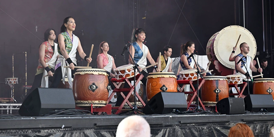taiko drumming at Japan Matsuri Trafalgar Square, London