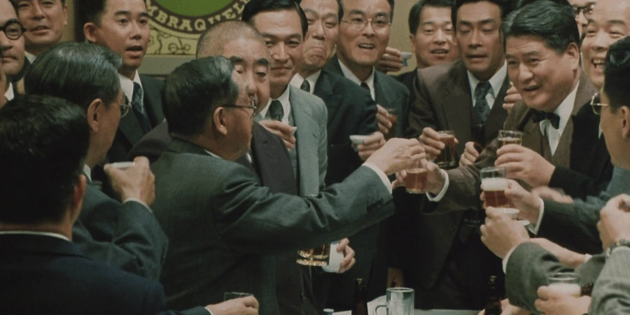 A group of Salaryman drinking together.