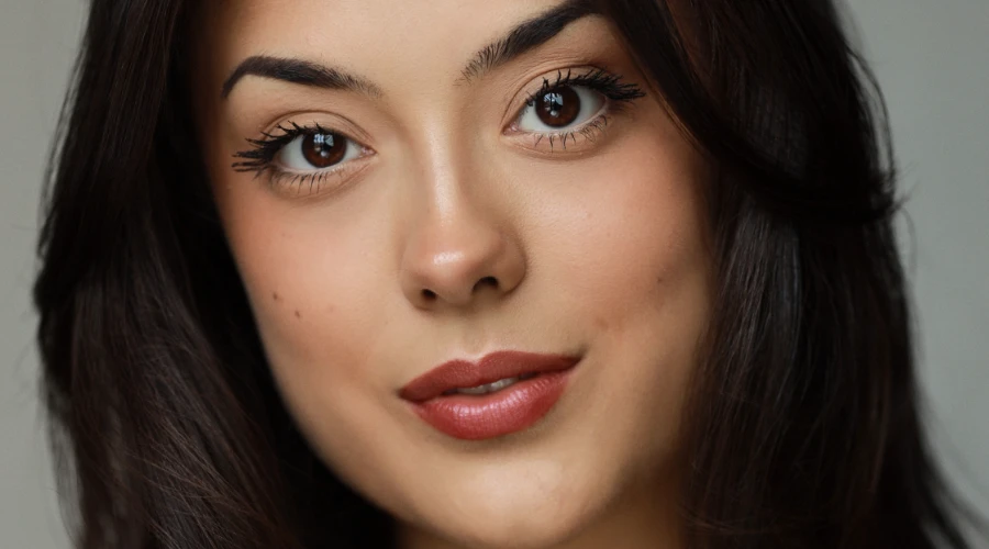 Mia Kobayashi headshot